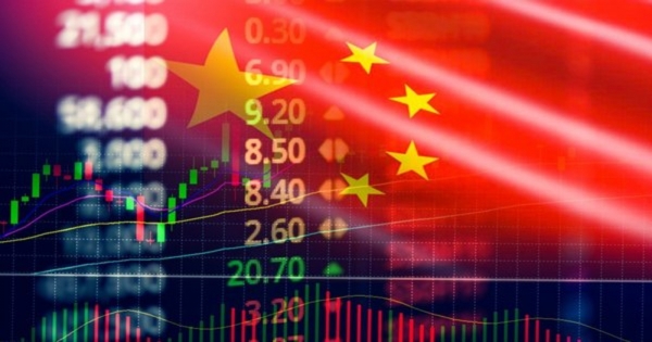 Chinese stocks rise as investors wait for economic data